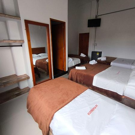 Hotel La Plazoleta à Doradal Extérieur photo