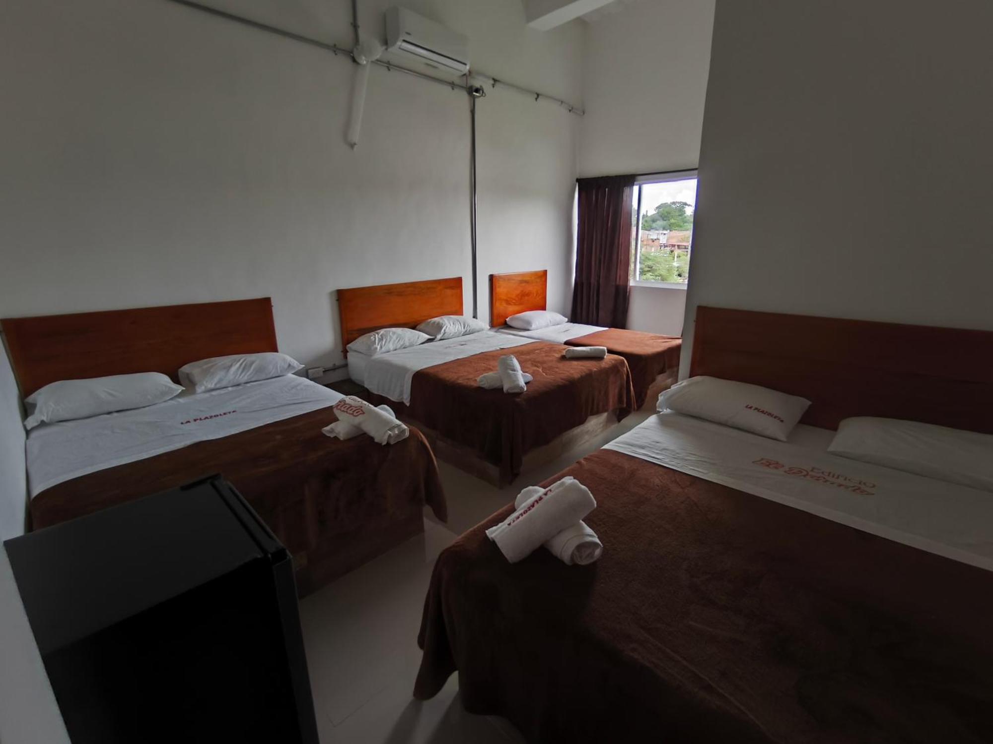 Hotel La Plazoleta à Doradal Extérieur photo